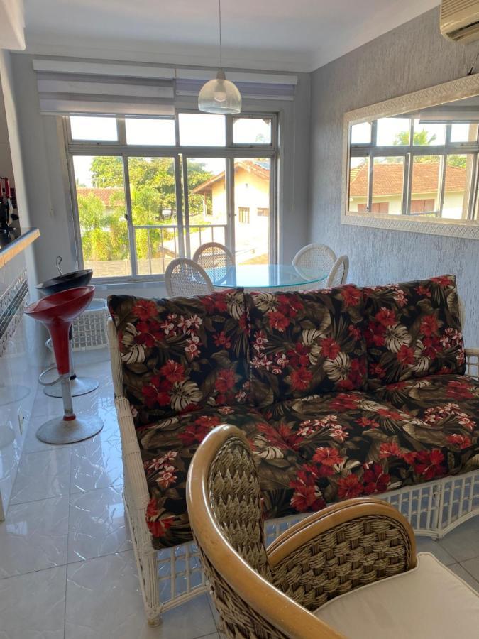 Apartamento Enseada Γκουαρούχα Εξωτερικό φωτογραφία
